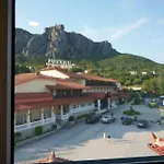 Famissi Ξενοδοχείο με διαμερίσματα Καλαμπάκα