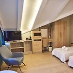 Famissi 4* Καλαμπάκα