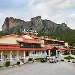 Famissi 4* Καλαμπάκα
