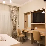 Famissi 4* Καλαμπάκα