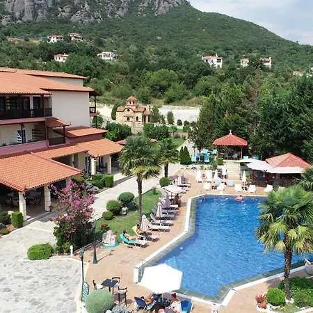 Апарт-отель Famissi