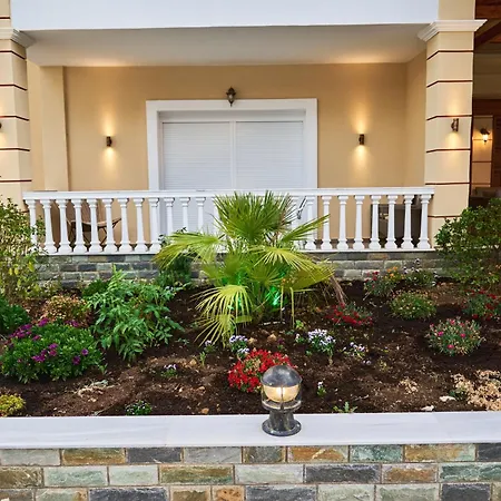 Famissi Апарт-отель