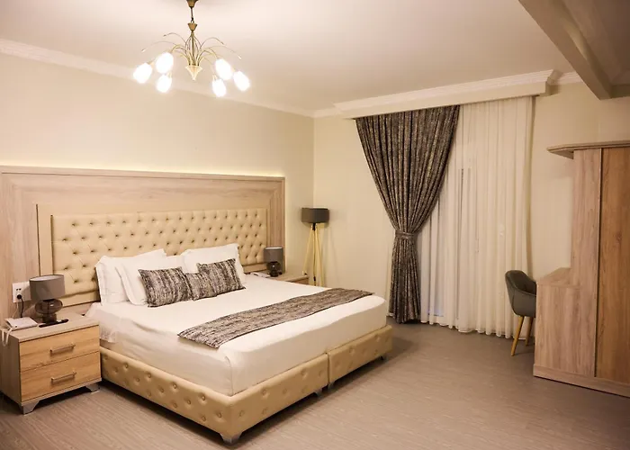 アパートホテル Famissi 4*