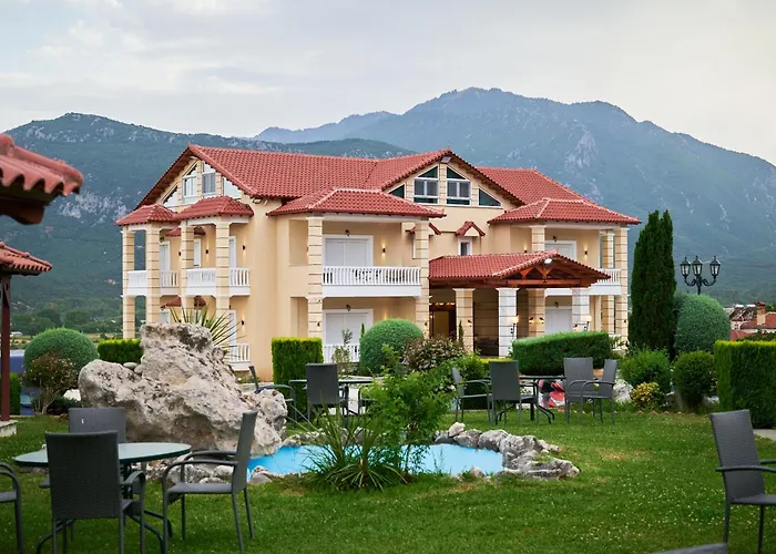 アパートホテル Famissi 4*